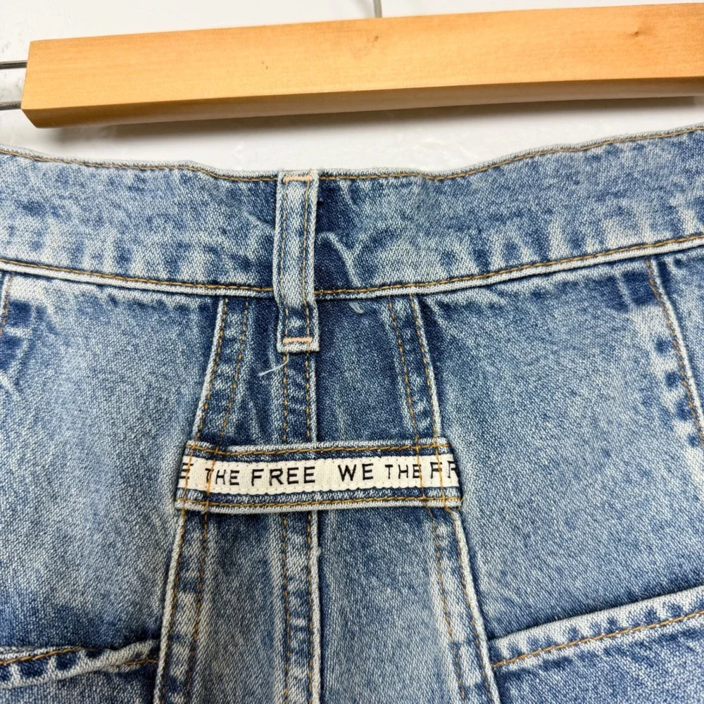 Free People we free